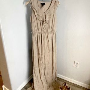 Long dress with slits